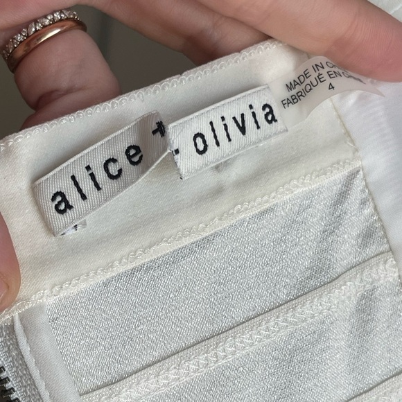 Alice + Olivia NWT Size 4 Lavera Jumpsuit in Off White Bridal *see notes* - Picture 7 of 13